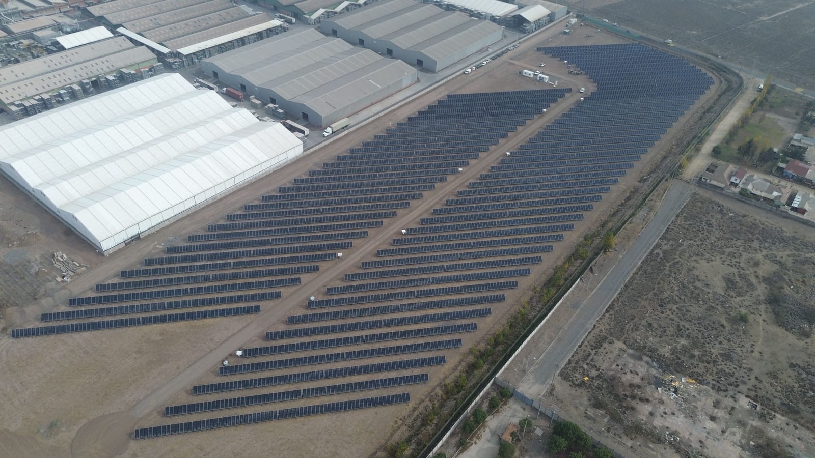 Alza de tarifas eléctricas en Chile: qué pueden hacer las empresas
