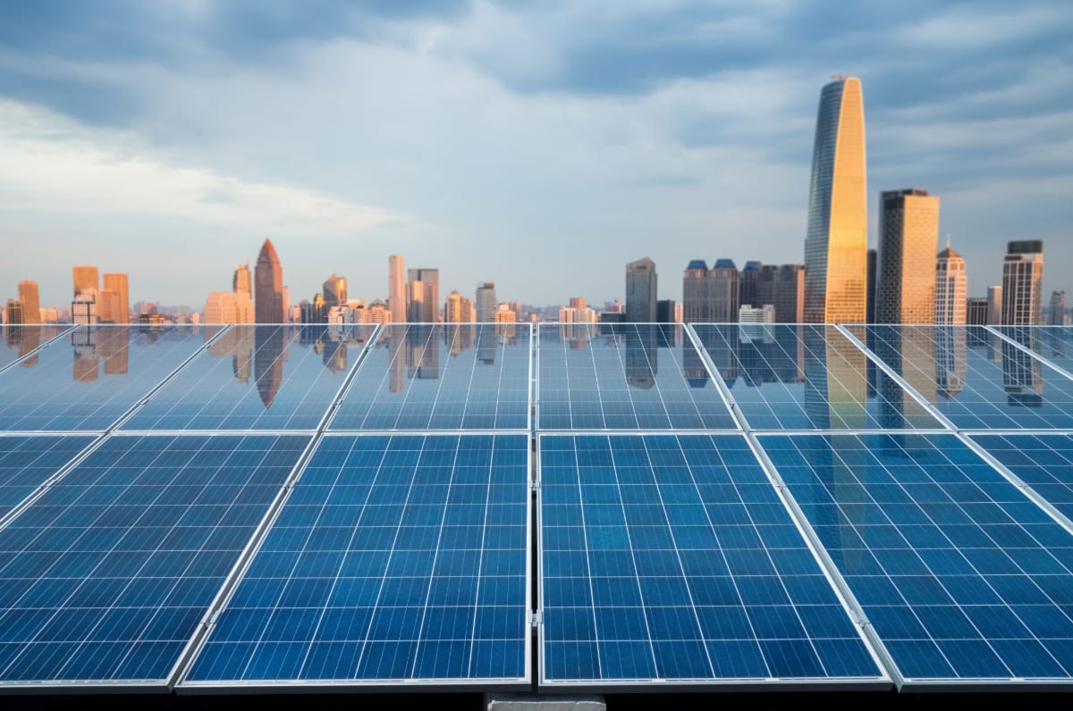 Comprar energía solar en Chile: Modelos de suministro y ahorro para empresas